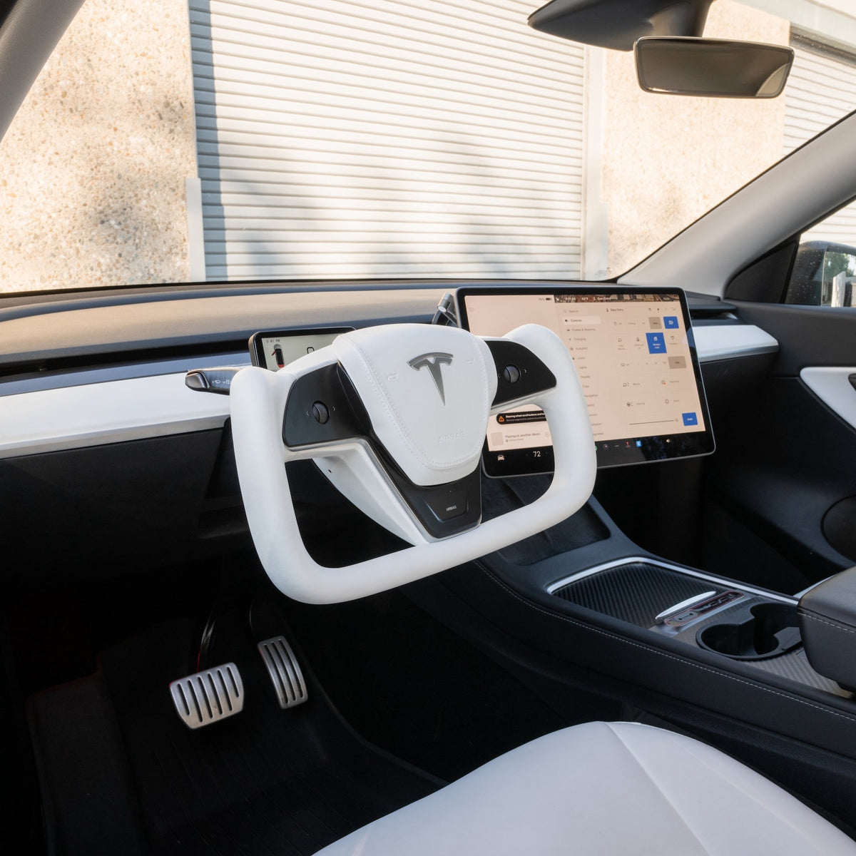 TESERY Yoke Plaid Steering Wheel for Tesla Model 3 / Y【White Leather】 Tesery Official Store